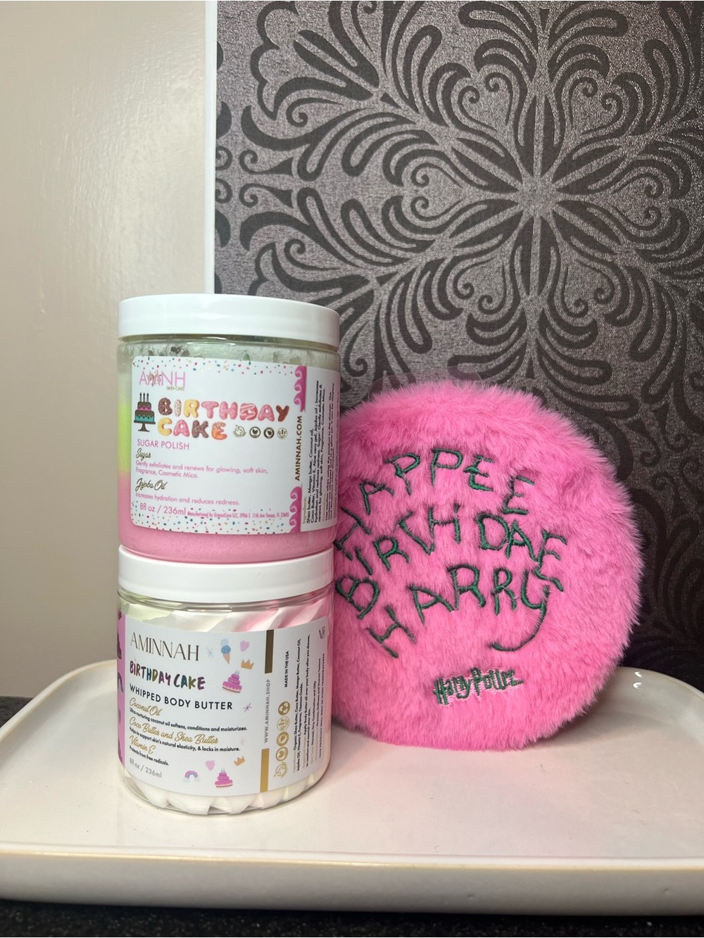Happy Birthday Bundle - Eyeshadow palette & body care set